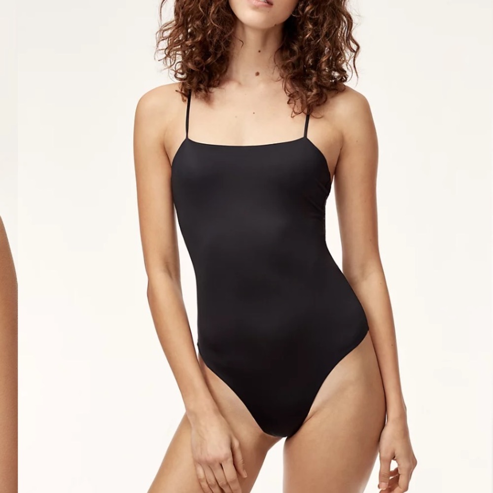 Aritzia bodysuit